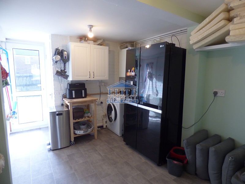 Utility area/storeroom